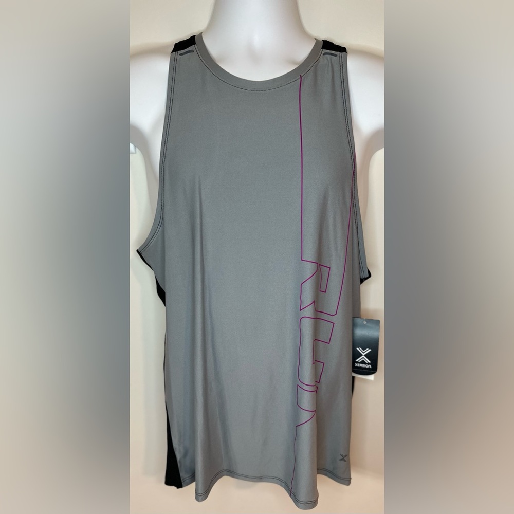 XERSION Mens Crew Neck Tank Top NWT Size Small